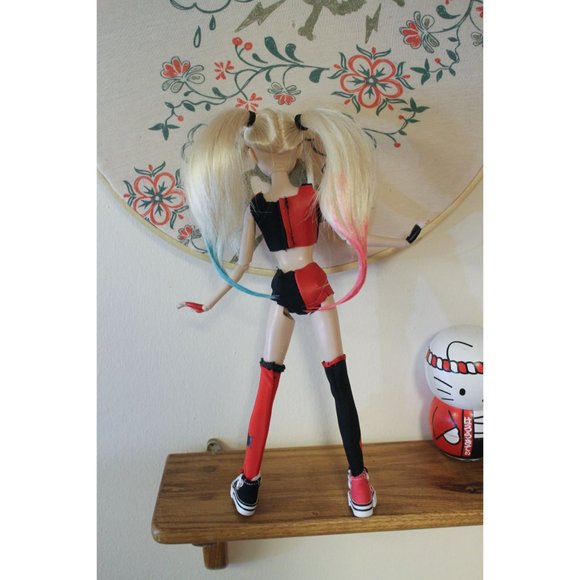 Custom Harley Quinn Repaint Art Doll Elsa OOAK - Picture 3 of 12